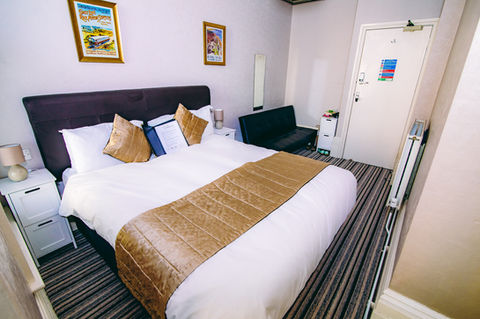 Room Image 2